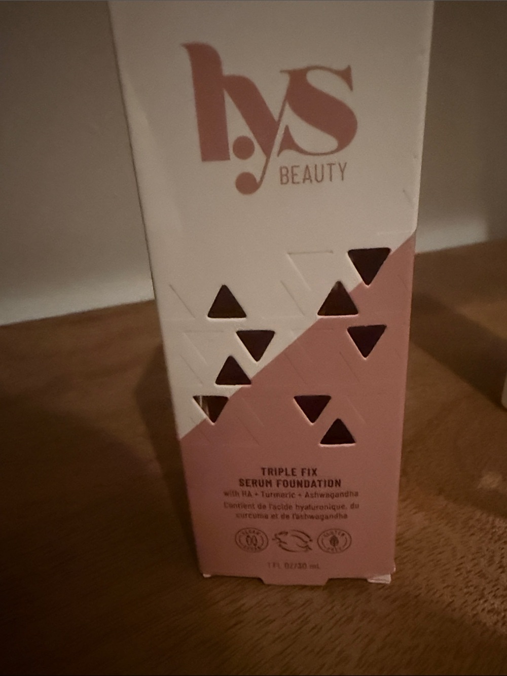 bys Beauty Triple Fix Serum Foundation — DN3 - Picture 5 of 5